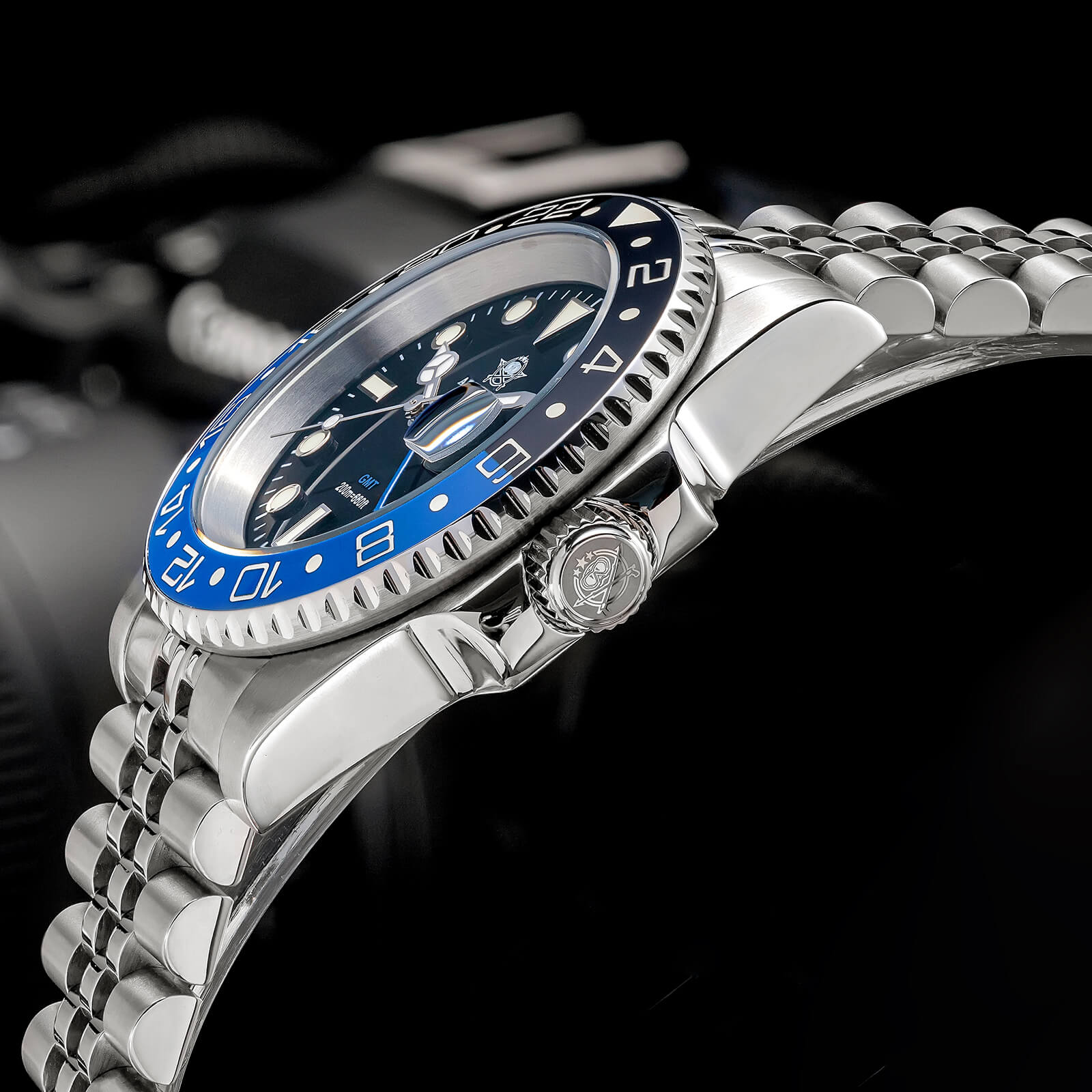 U.S. Warehouse -ADDIESDIVE Water Ghost Luxury Dive Watch GMT Quartz Watch AD2050-with Calendar