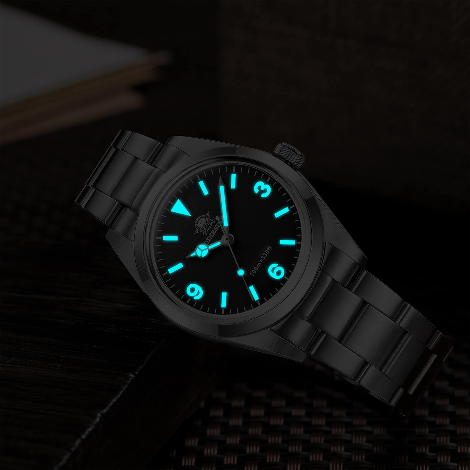 Couple’s Classic: 39mm Black Automatic and 36mm Black Quartz Watches