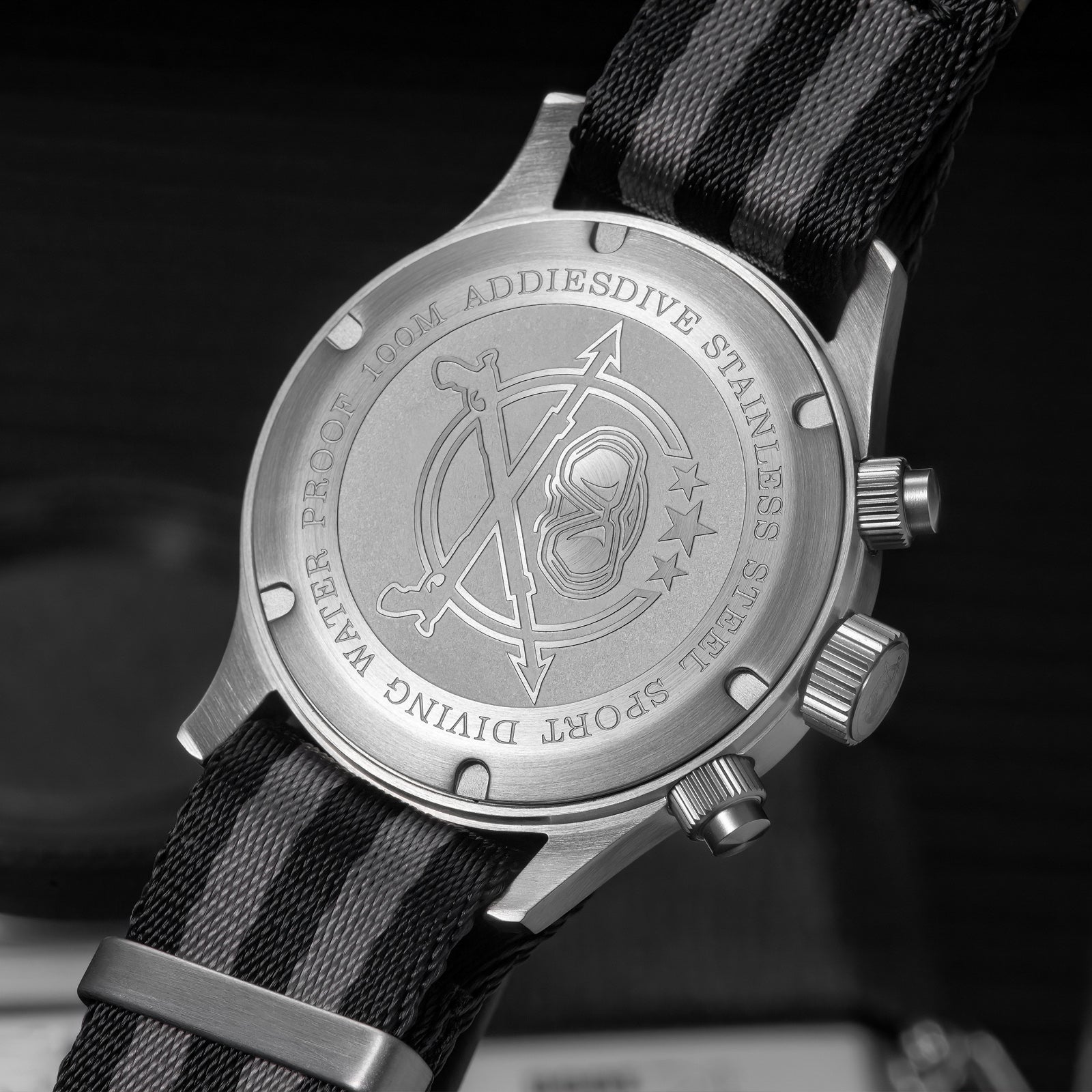 ADDIESDIVE 39mm VK64 AD2538 Chronograph Watch