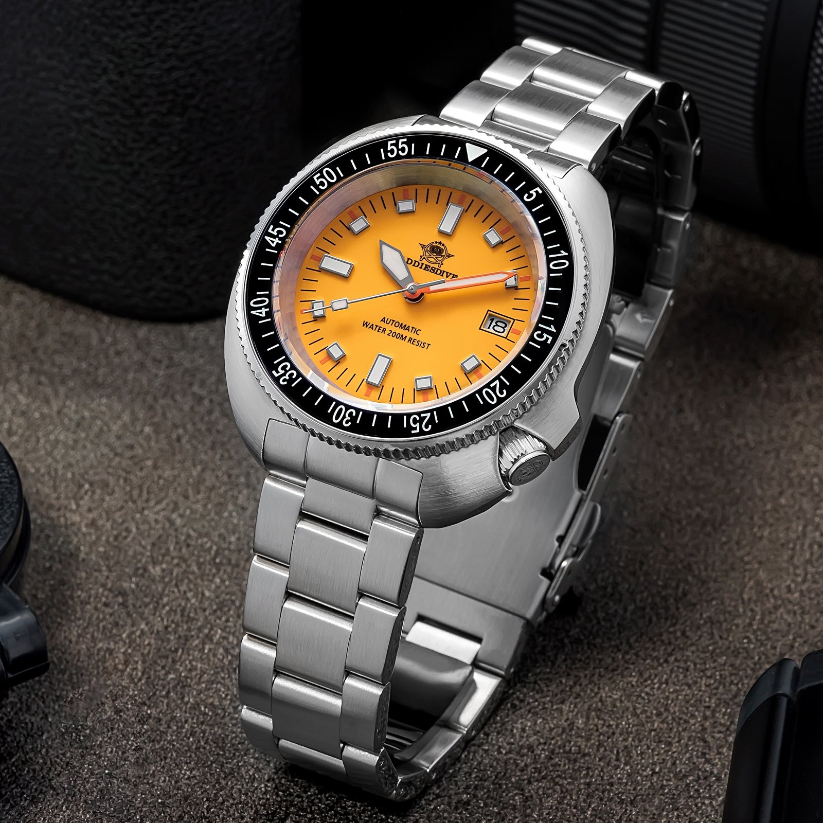 U.S. Warehouse -ADDIESDIVE Retro Captain Willard Dive Watch AD2081