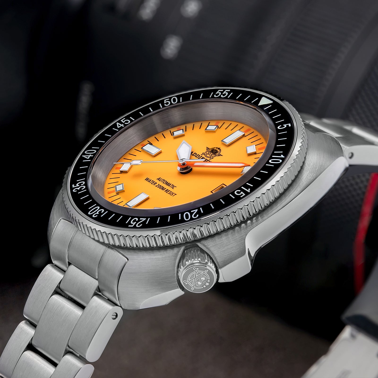 U.S. Warehouse -ADDIESDIVE Retro Captain Willard Dive Watch AD2081