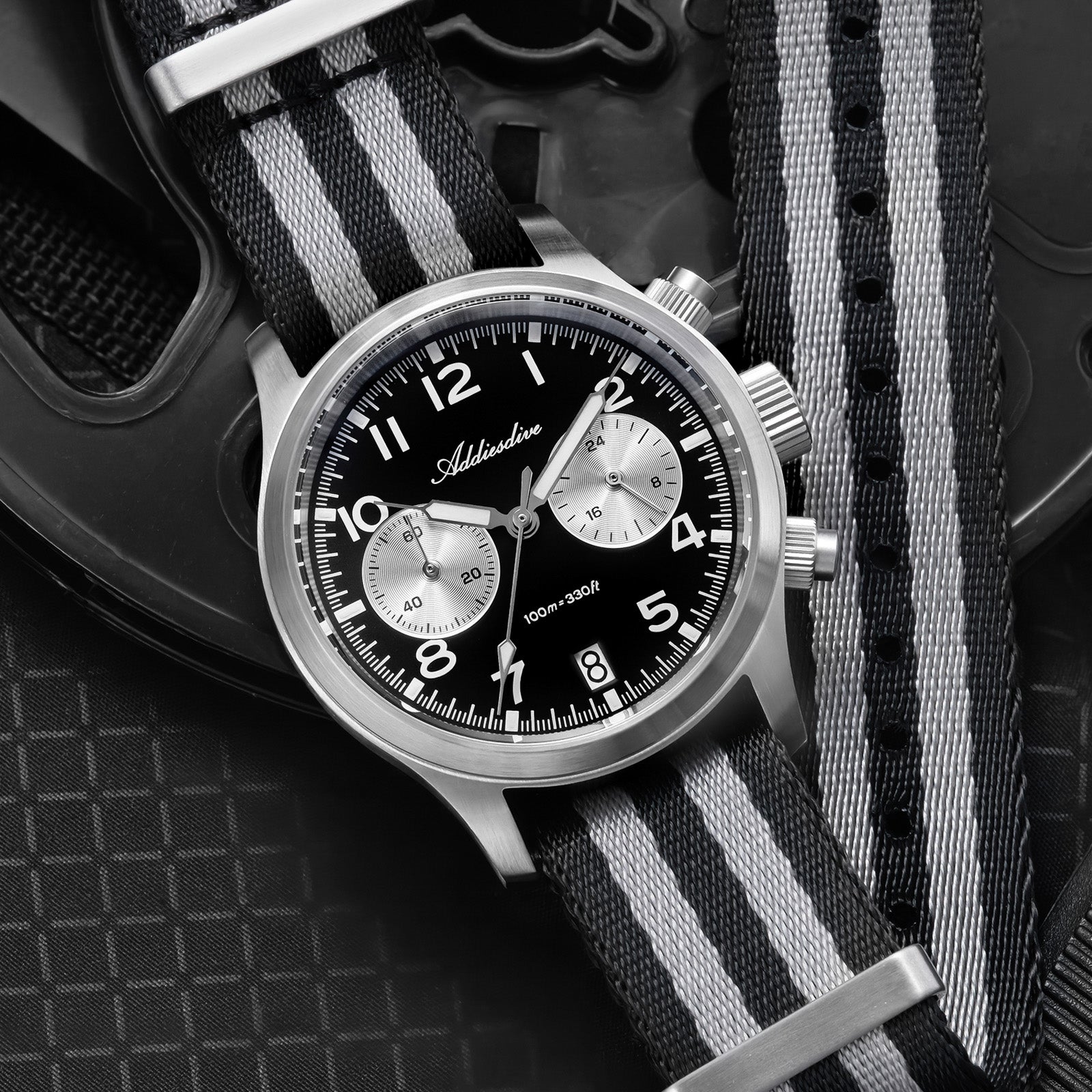 ADDIESDIVE 39mm VK64 AD2538 Chronograph Watch