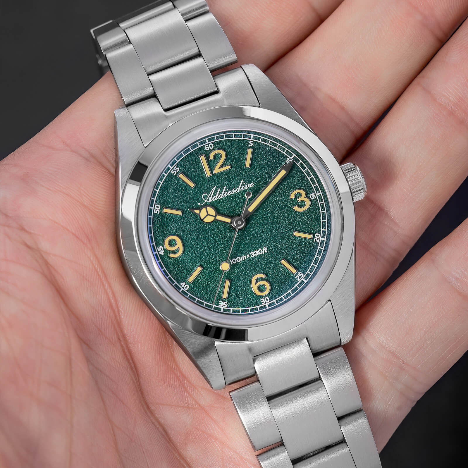 ADDIESDIVE 36mm VH31 Quartz Field Watch AD2518