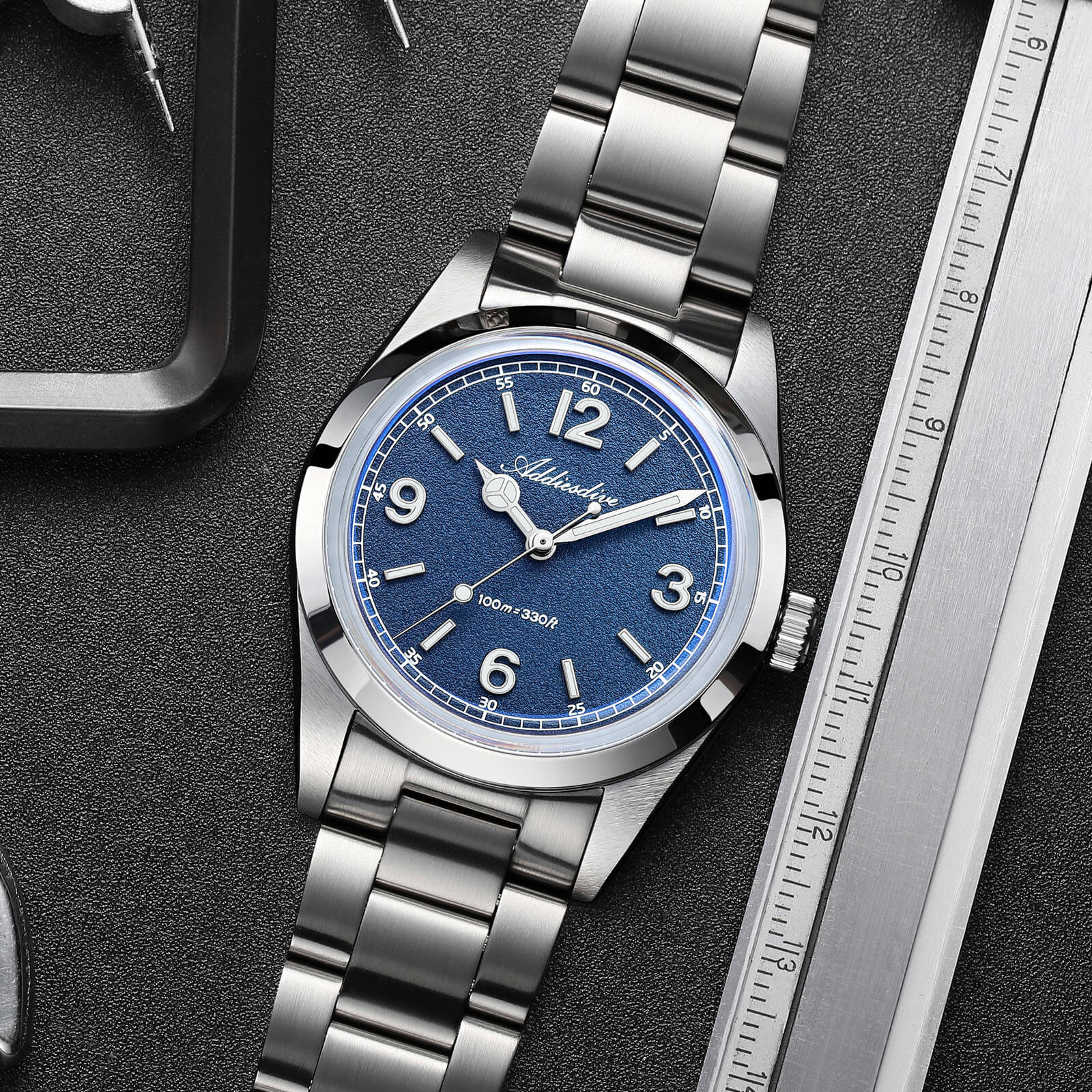 ADDIESDIVE 36mm VH31 Quartz Field Watch AD2518