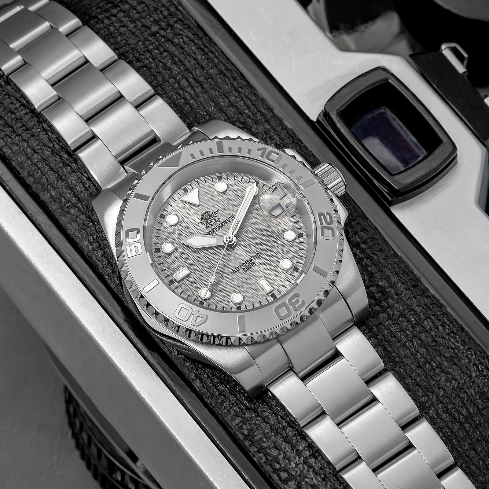 Addiesdive Modern Sub Dive Watch AD2087