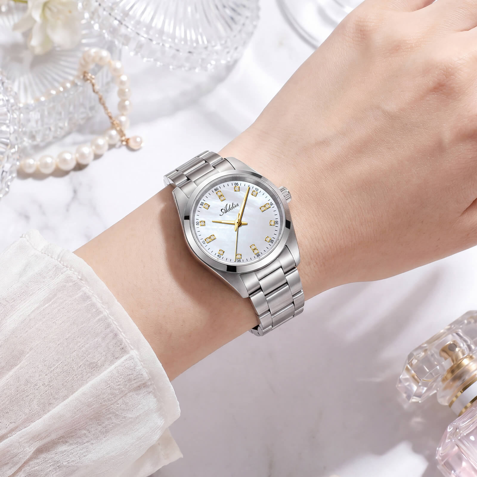 Addies 31mm Women’s Luxury Stainless Steel Quartz Watch AW25909