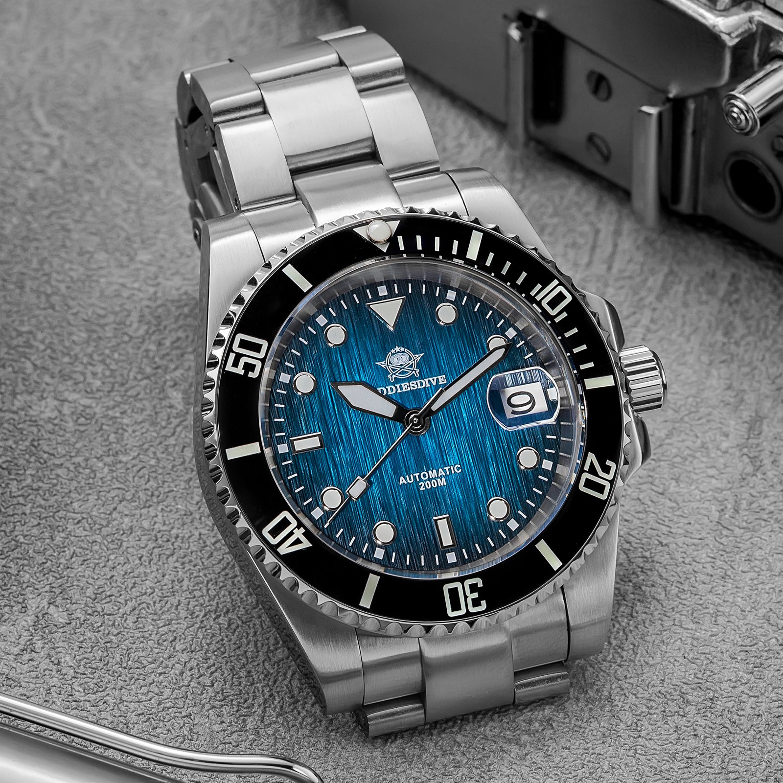 U.S. Warehouse -ADDIESDIVE Stainless Steel Sub Dive Watch AD2078