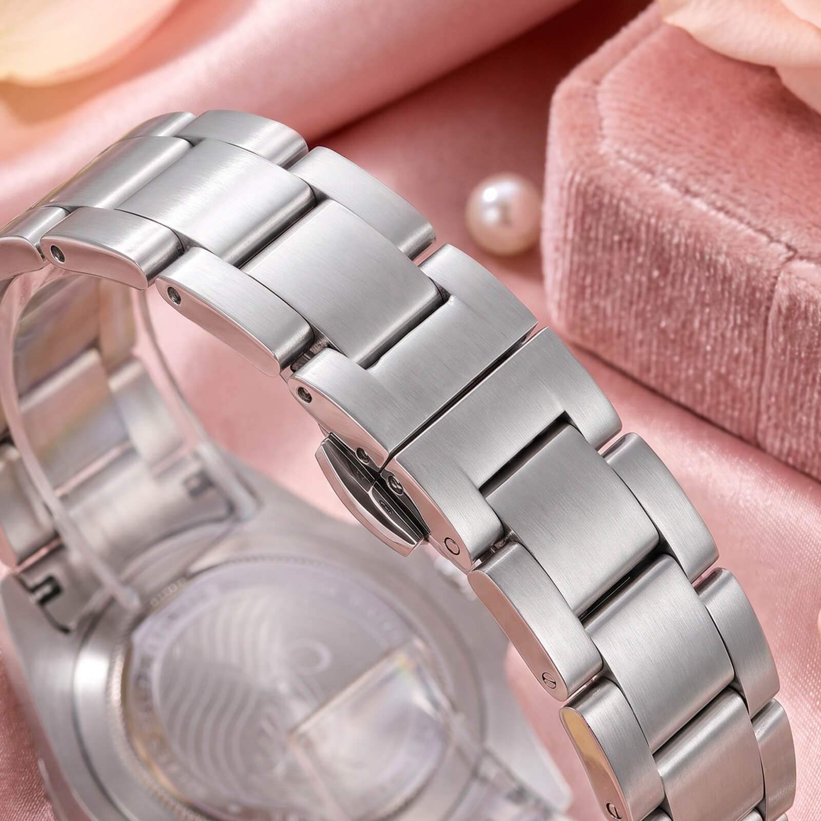 Addies Classic 36mm Stainless Steel Quartz Watch AW25914