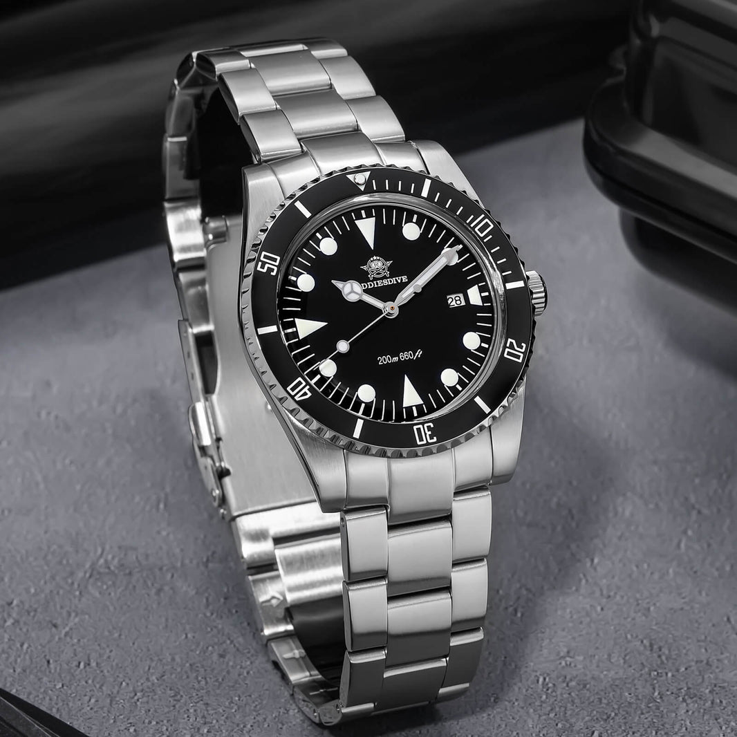 Directional Watch ADDIESDIVE 39mm Quartz Watch with Bi-directional Rotating Bezel AD2068