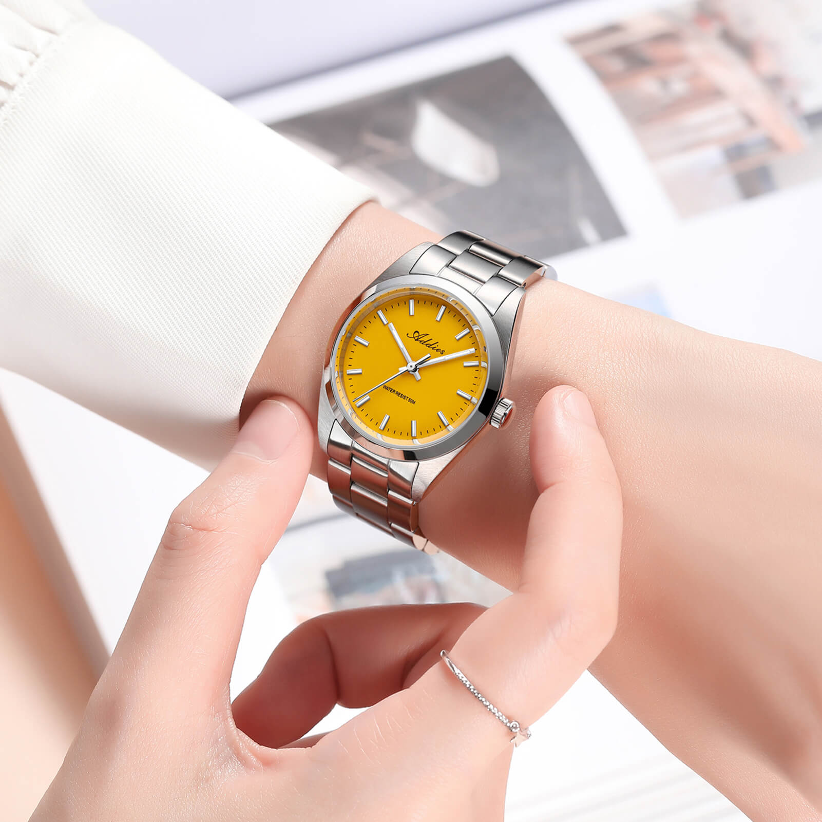 Addies 31mm Women’s Luxury Stainless Steel Quartz Watch AW25903