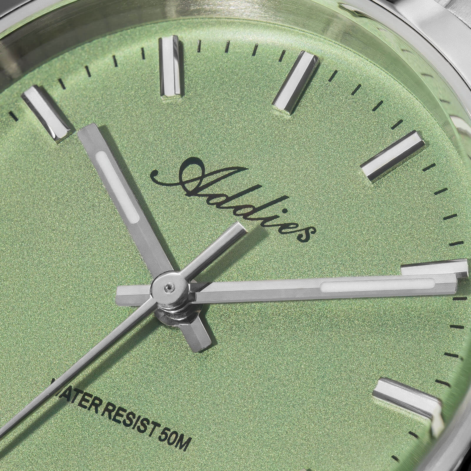 Addies 31mm Women’s Luxury Stainless Steel Quartz Watch AW25903