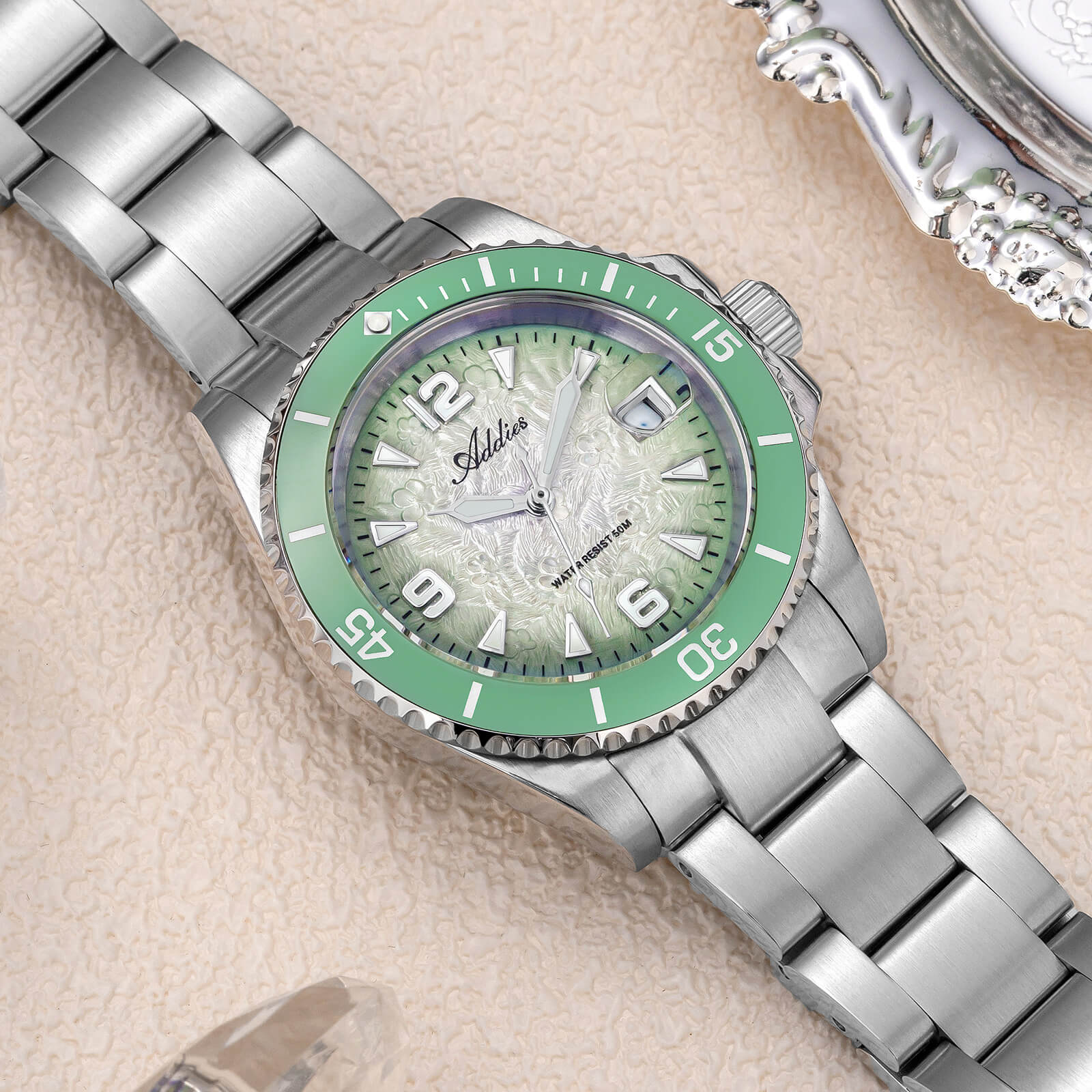Addies Classic 36mm Stainless Steel Quartz Watch AW25914