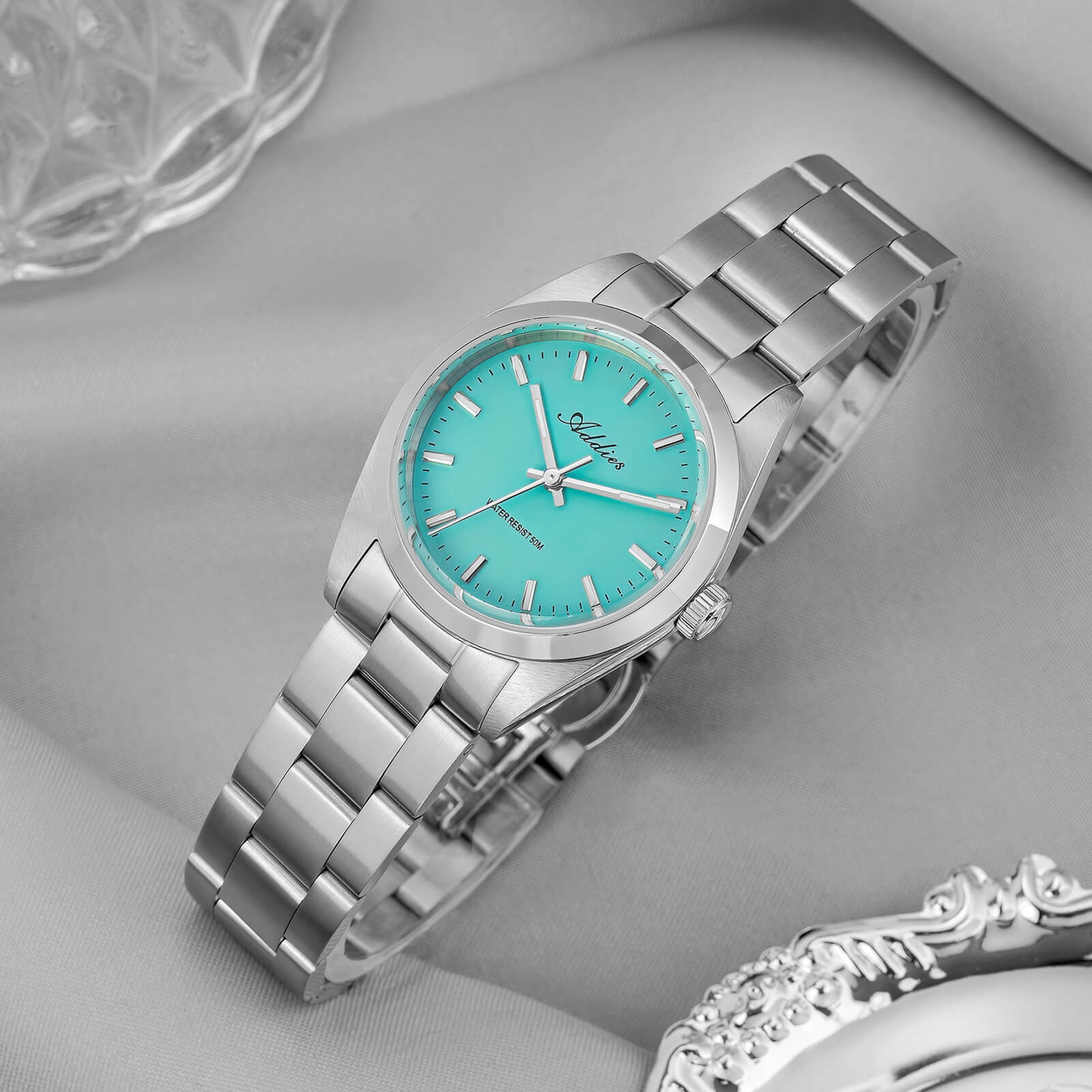 Addies 31mm Women’s Luxury Stainless Steel Quartz Watch AW25903