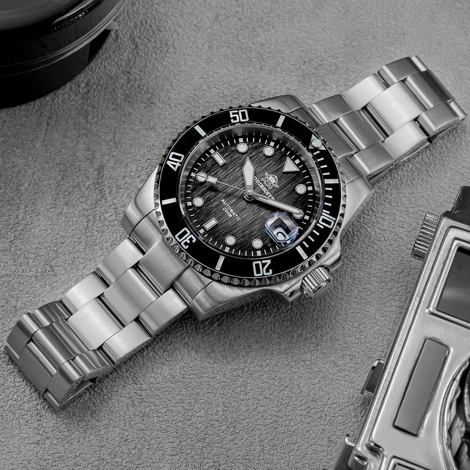 U.S. Warehouse -ADDIESDIVE Stainless Steel Sub Dive Watch AD2078