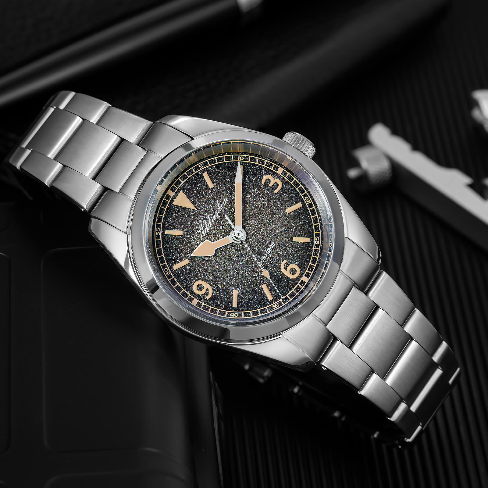 ADDIESDIVE 36mm Luxury Quartz Watch AD2554