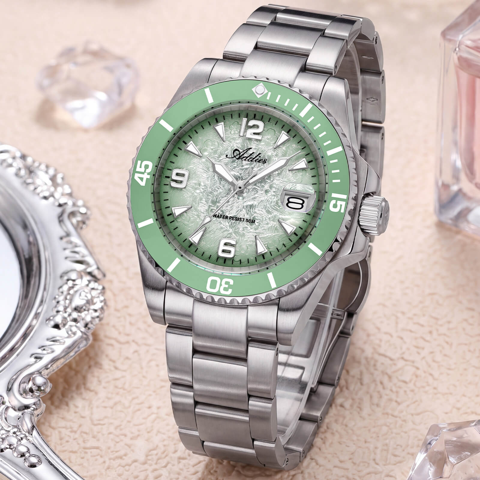 Addies Classic 36mm Stainless Steel Quartz Watch AW25914