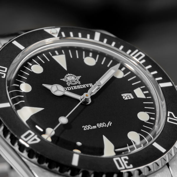 U.S. Warehouse -ADDIESDIVE 39mm Quartz Watch with Bi-directional Rotating Bezel AD2068